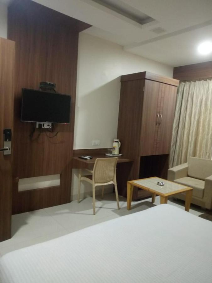 Mnr Resort Pipariā Esterno foto