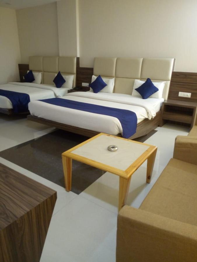 Mnr Resort Pipariā Esterno foto